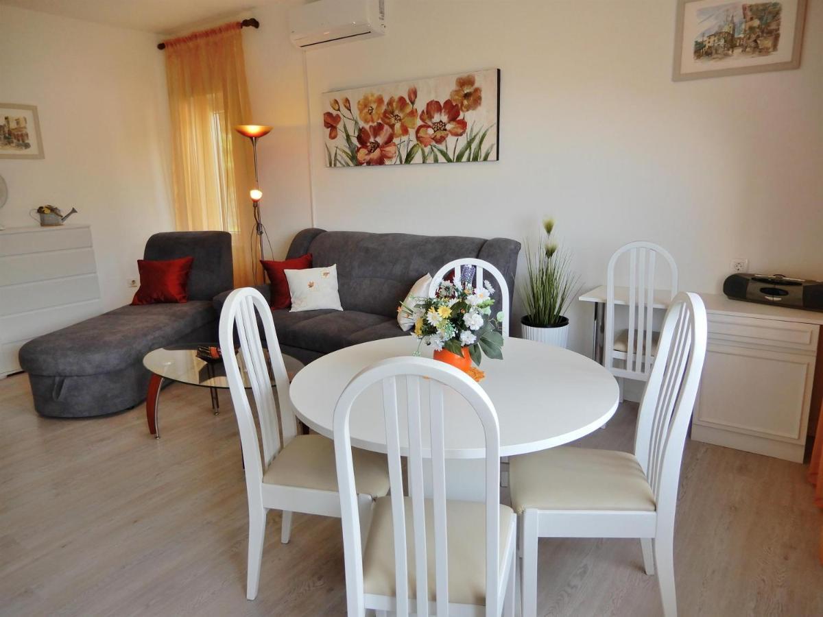 Apartment Ketty Moscenicka Draga Luaran gambar