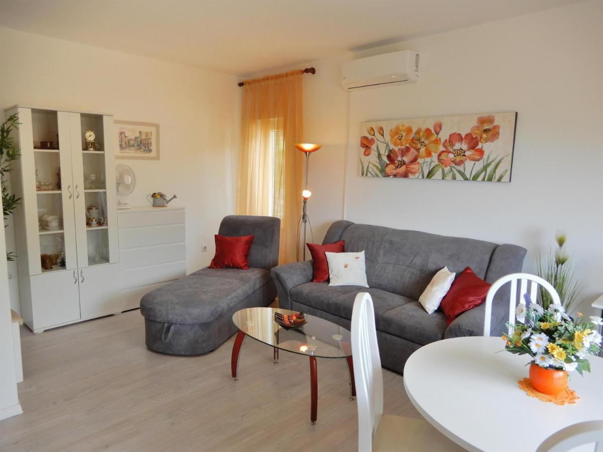 Apartment Ketty Moscenicka Draga Luaran gambar